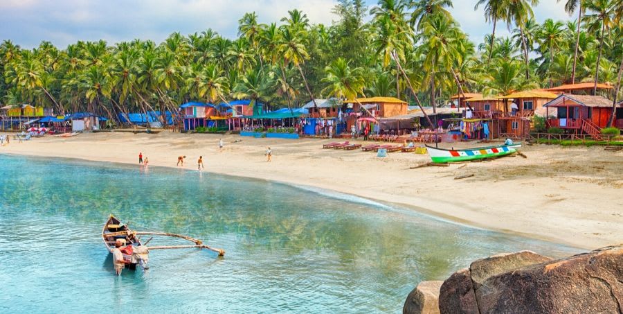 visit-goa-beaches-on-india-holiday.jpg