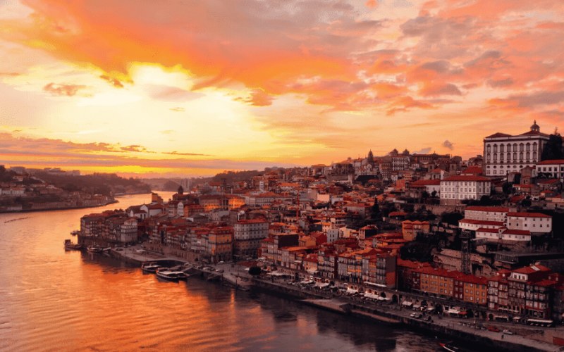 10 reasons to visit Porto