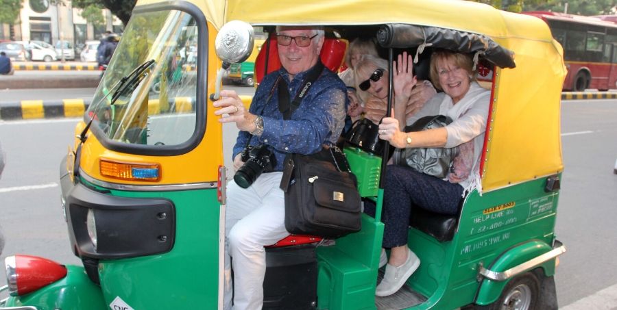 india-experience-tuk-tuk.jpg