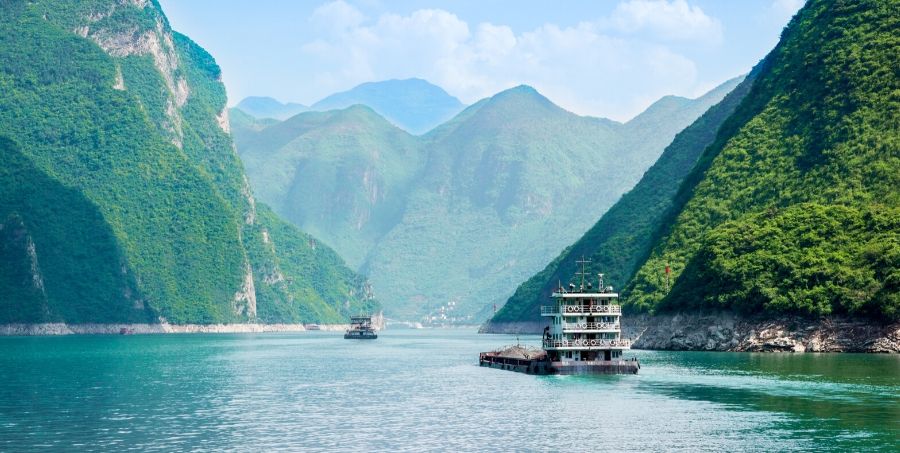 cruise-yangtze-river.jpg