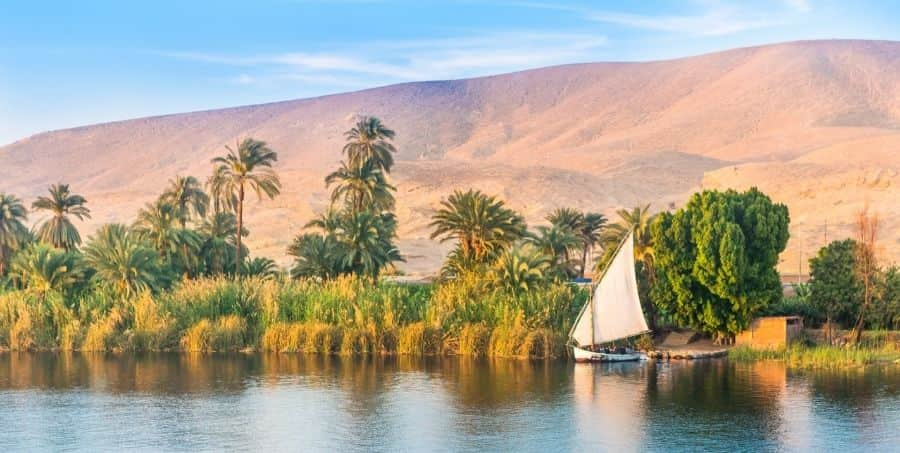 experience-felucca-trip-on-nile-egypt-holiday.jpg