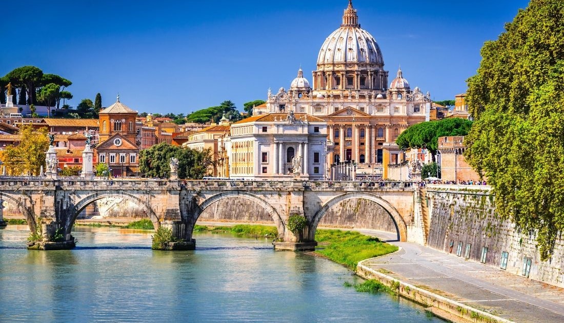 City Break to Rome - Flights, Transfers, Hotel & Escorted Tours
