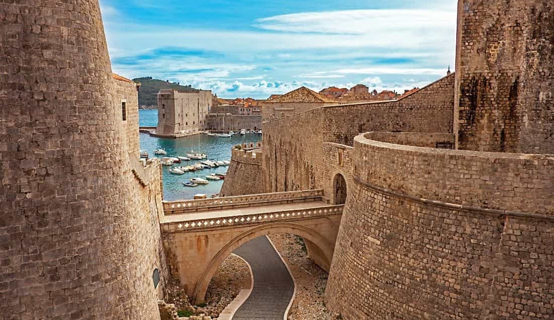 Discover the ancient walls and timeless beauty of Dubrovnik’s Old Town.