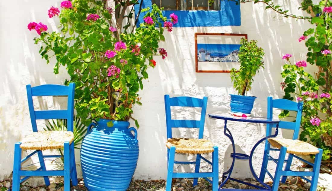 Fall in love with the colours of Greece