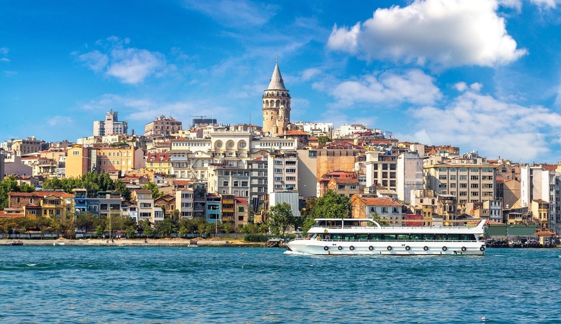 Discover the highlights of Istanbul