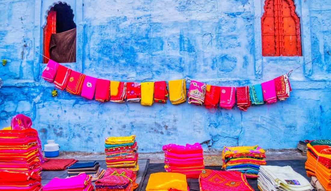 Explore the Blue City of Jodhpur.