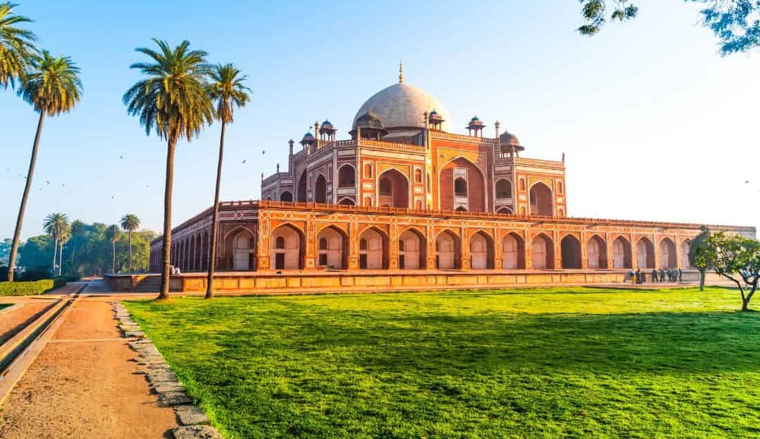 See Humayun's tomb in Delhi 