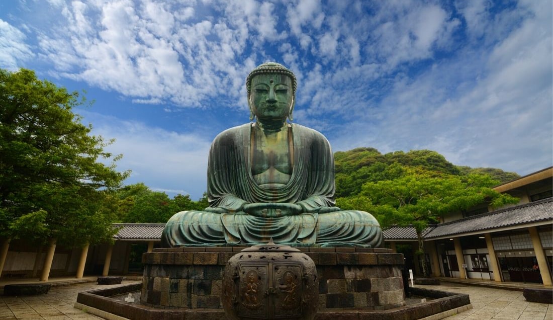 See Buddha at Kamakura