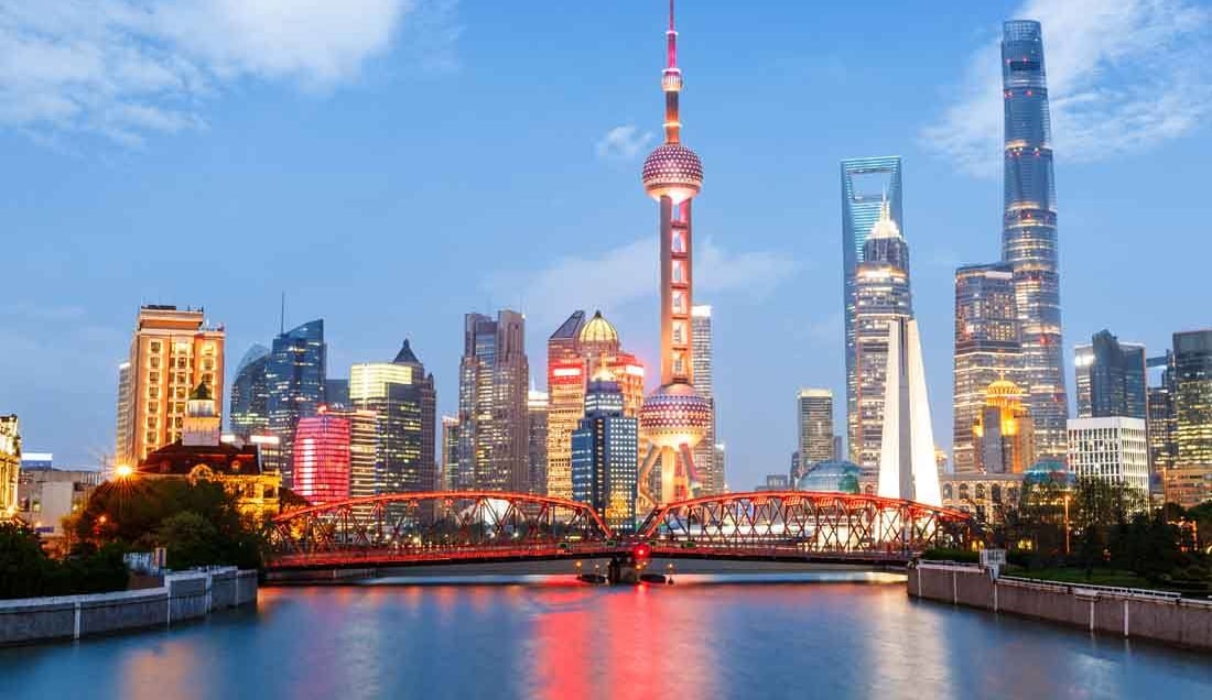 Discover the cosmopolitan city of Shanghai