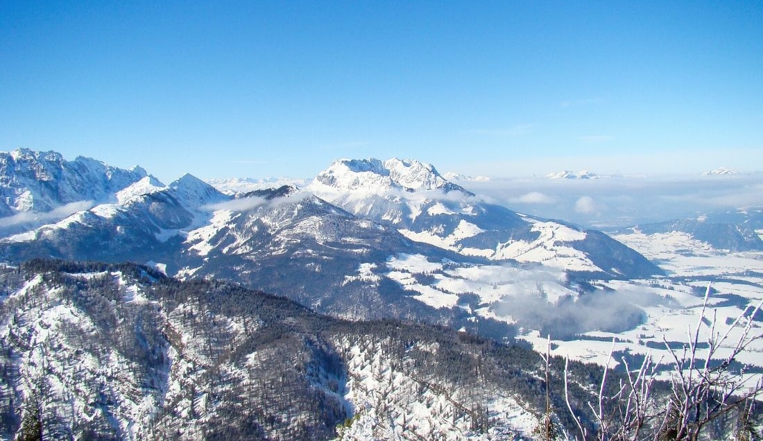 See the Kaisergebirge mountain range