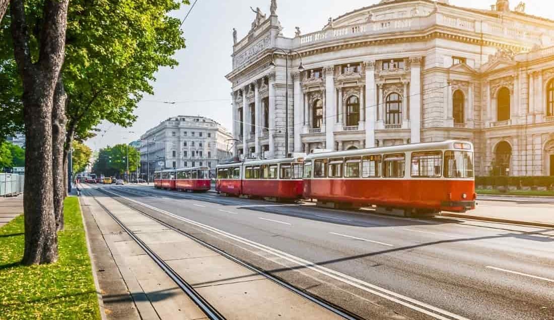 Discover the  Ringstrasse or Vienna Ring Road
