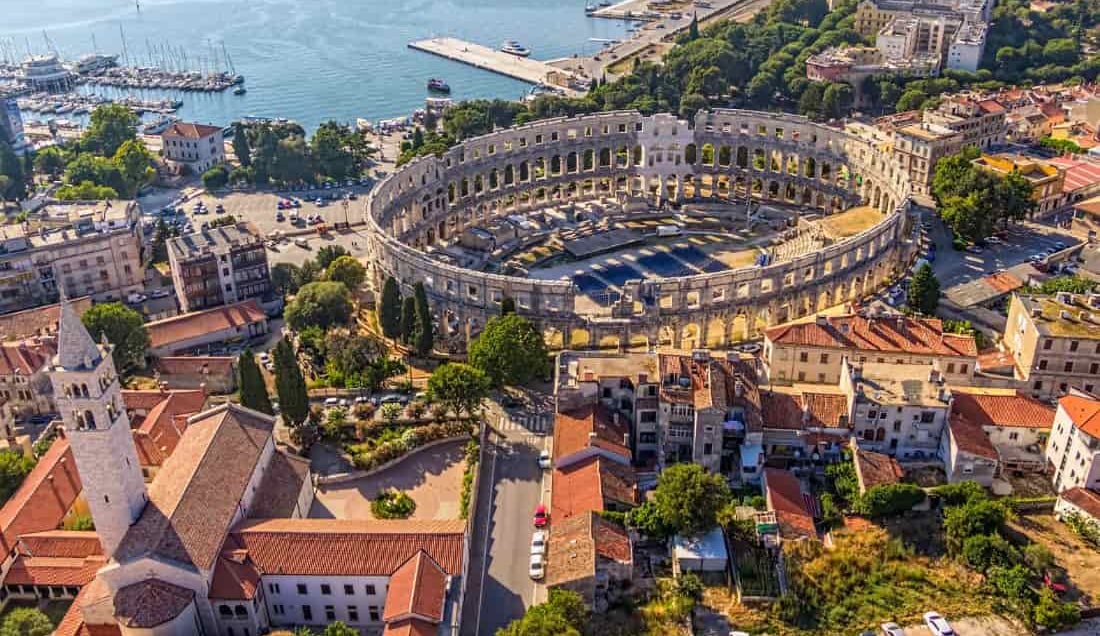 See the Pula Roman Amphitheatre 