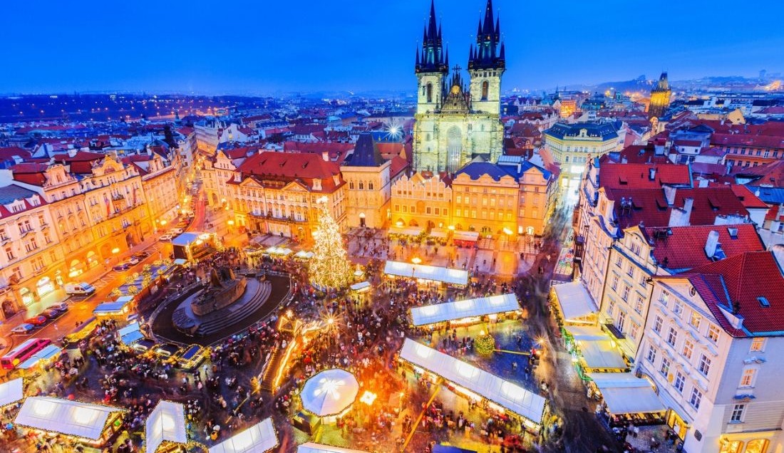 Visit the Christmas Markets in the Old Town Square