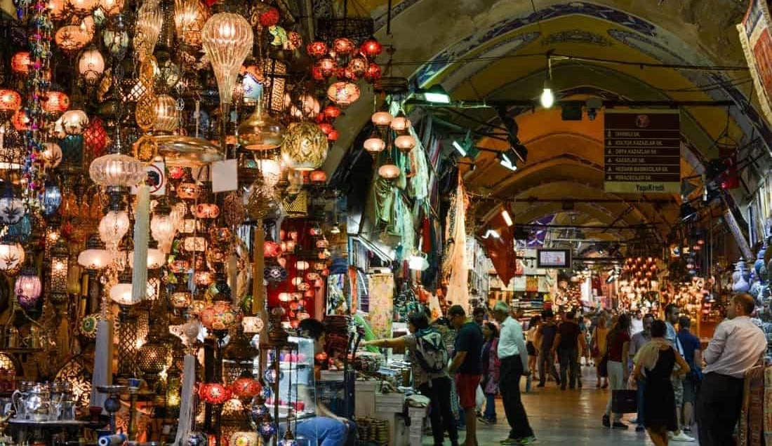 Discover the Grand Bazaar in Istanbul