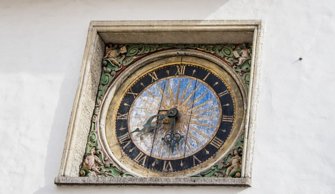 See the oldest clock in Tallinn