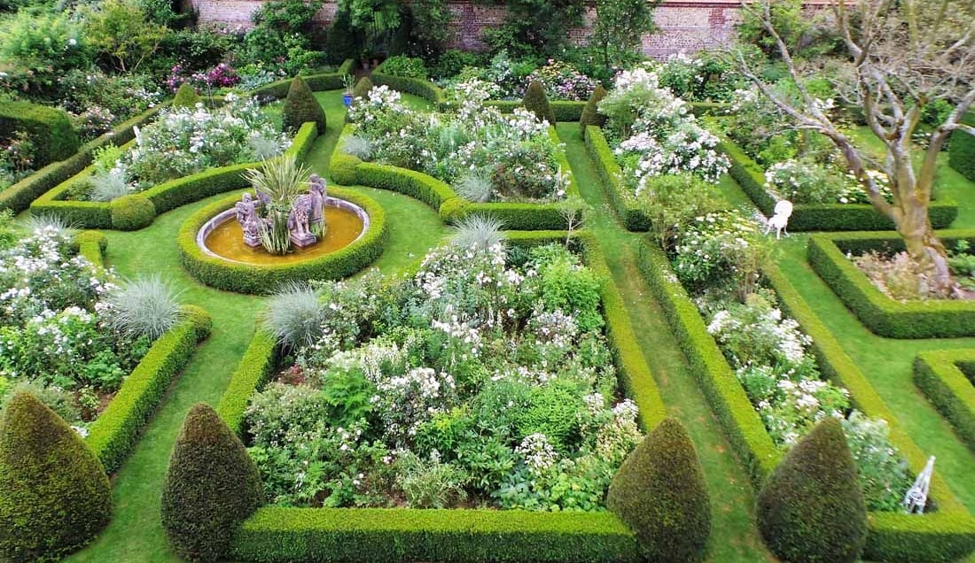 Visit the best Gardens in Normandy 