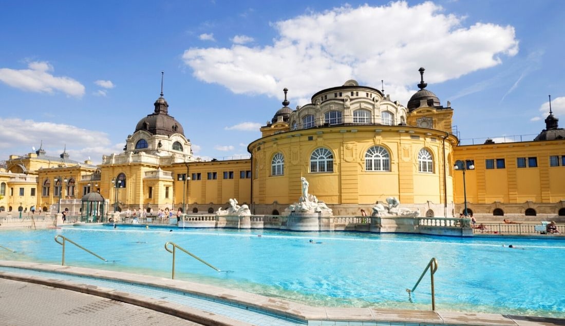 Visit Szechenyi Bath in your free time