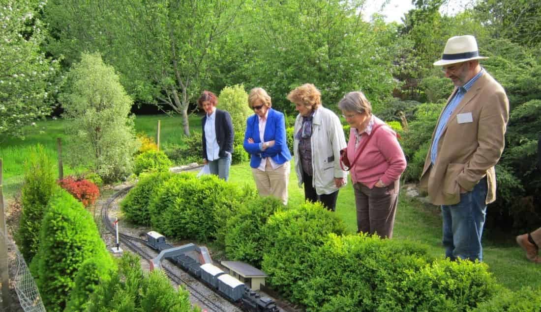 Explore Old Deanery Garden