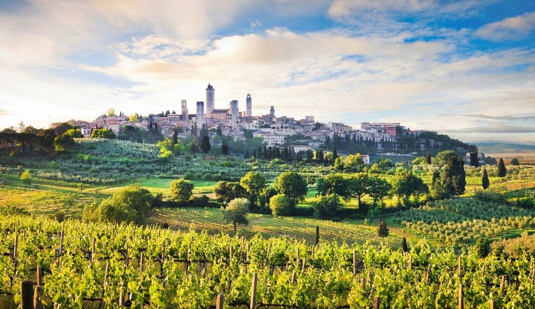Discover San Gimignano in Tuscany