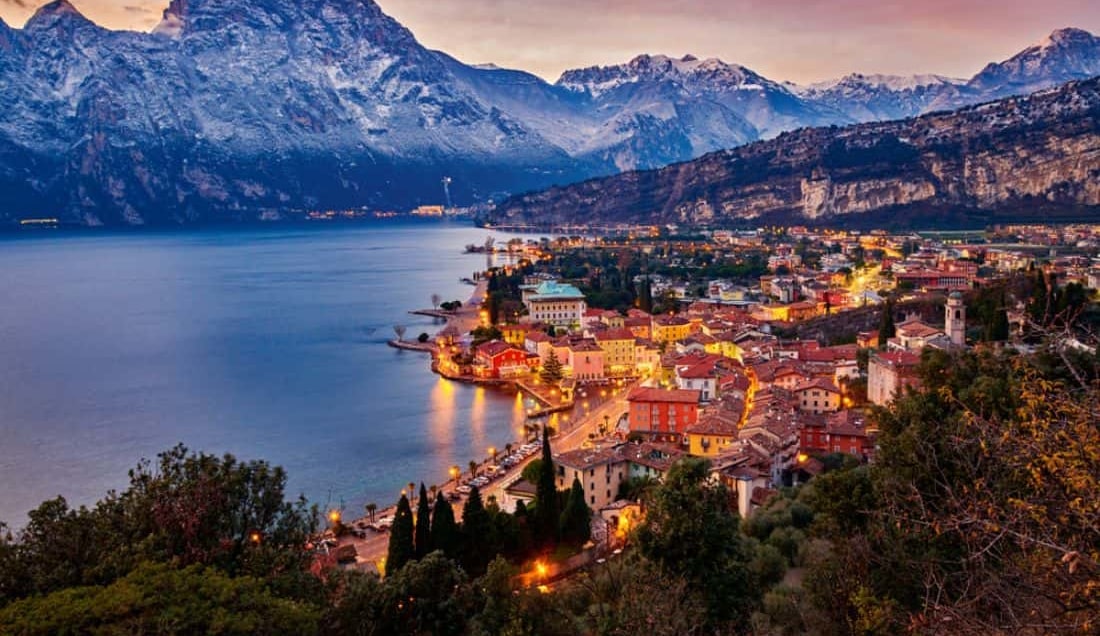 Lake Garda, Venice & Verona Christmas Markets