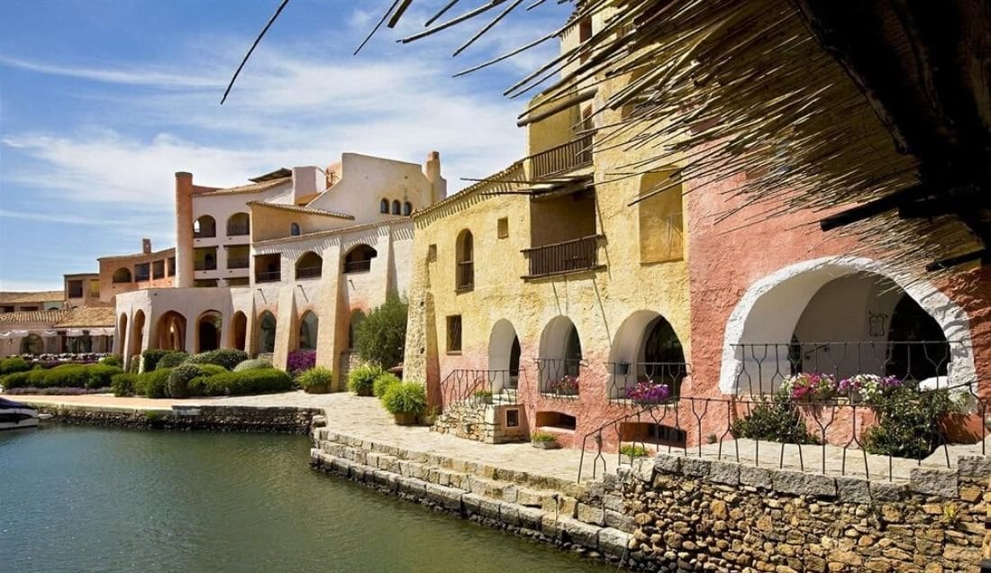 see porto cervo houses in Sardina