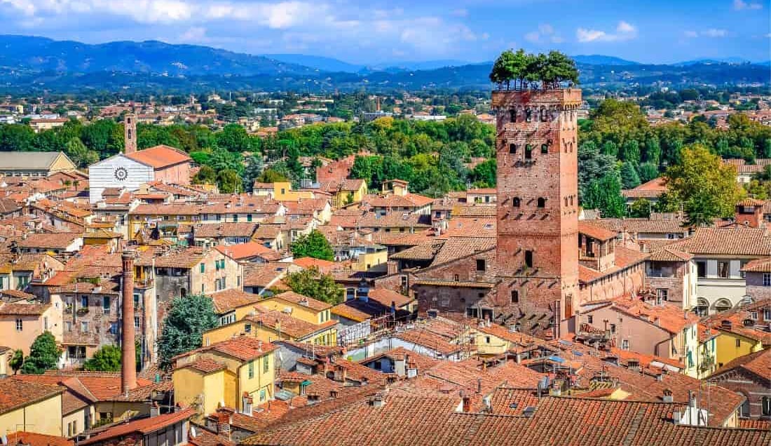 Visit Lucca