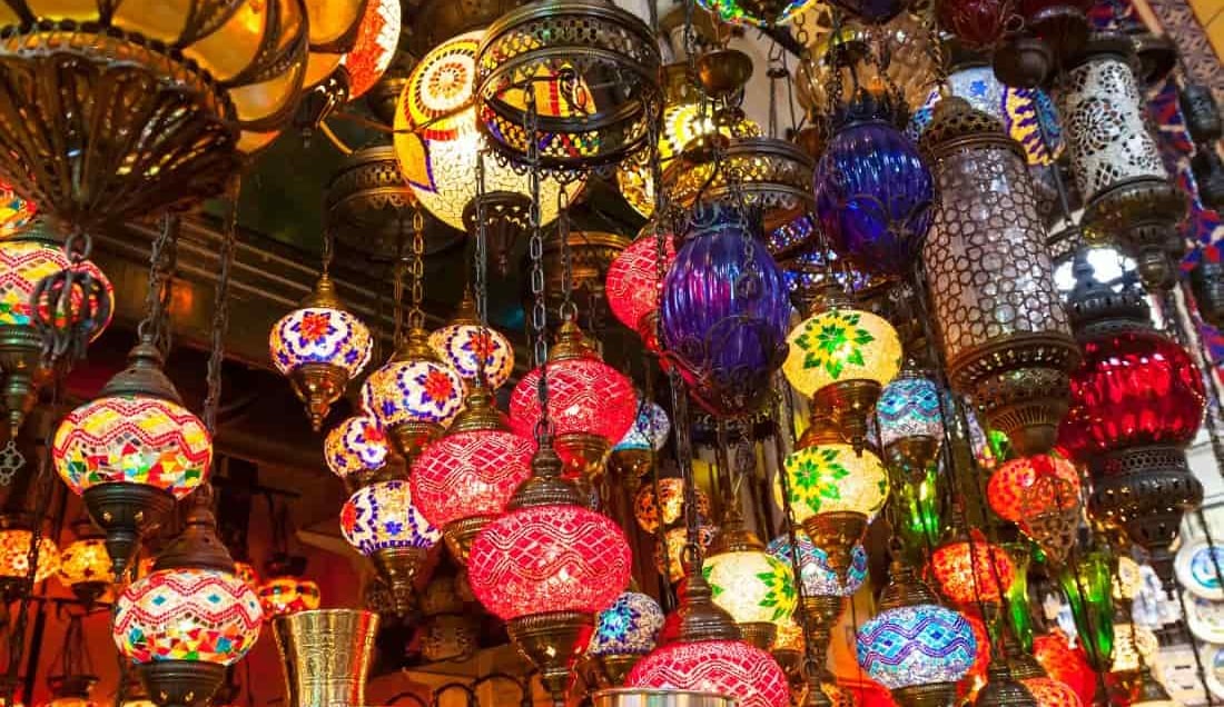Experience the sights and smells of the Grand Bazaar 