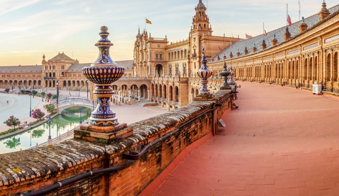 See the Plaza Espana in Seville