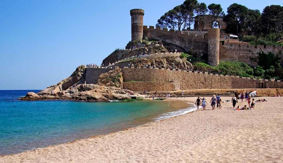 Relax on the stunning beaches of the Costa Brava