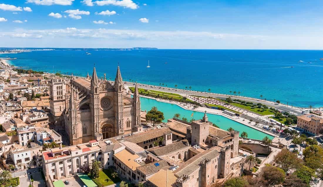 Visit Palma