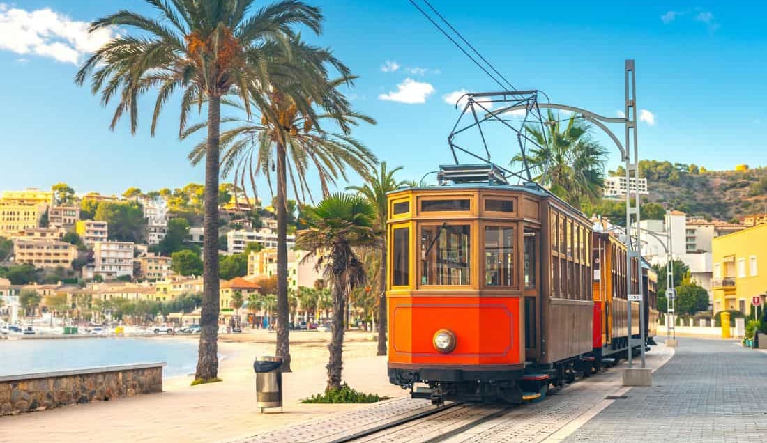Experience the Orange Express from Palma de Mallorca to Soller