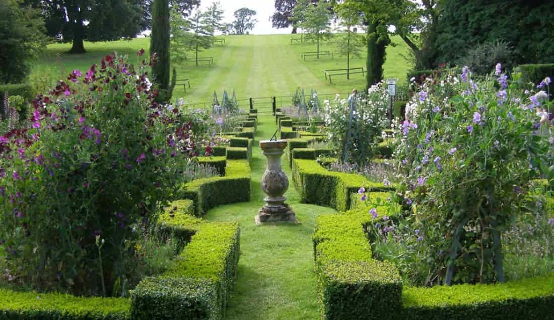 Visit Broughton Grange