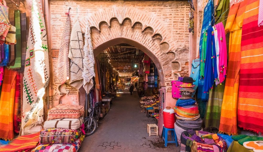 Visit Jemaa El Fnaa Market on Holiday in Marrakesh 