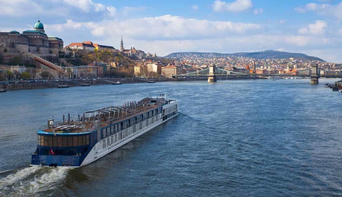 Enjoy a boat trip on the Danube