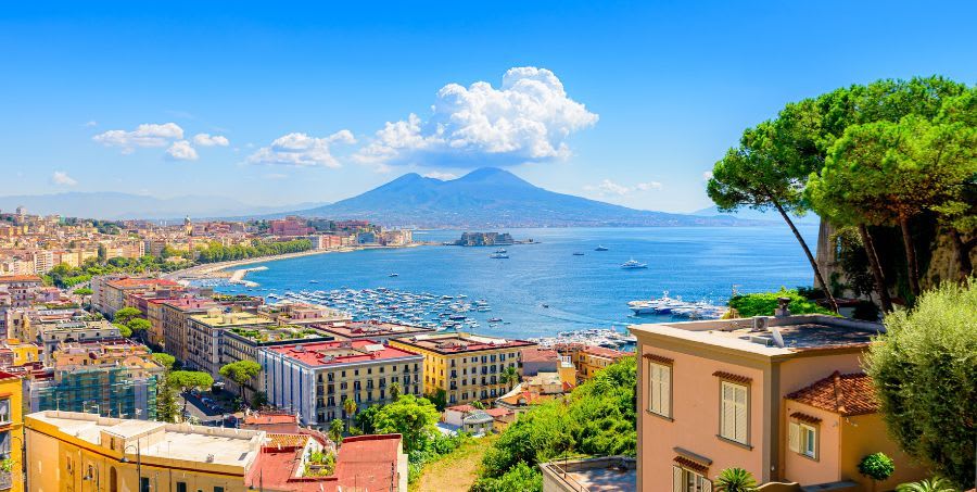 Visit Naples - Top places Italy.jpg