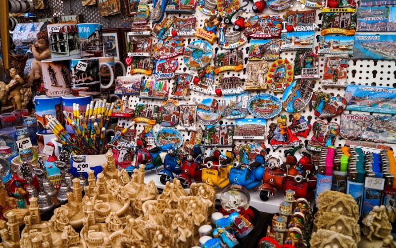 A Guide to Souvenir Shopping in Europe