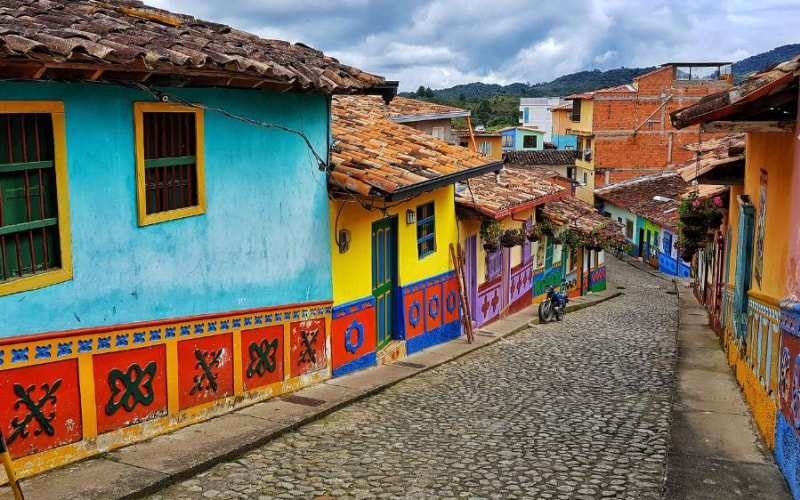 30 Must-see places around the world