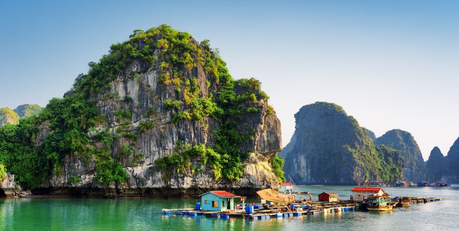 Ha Long Bay.jpg
