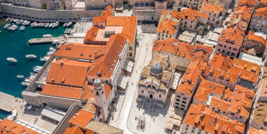 Visit Dubrovnik in April.jpg