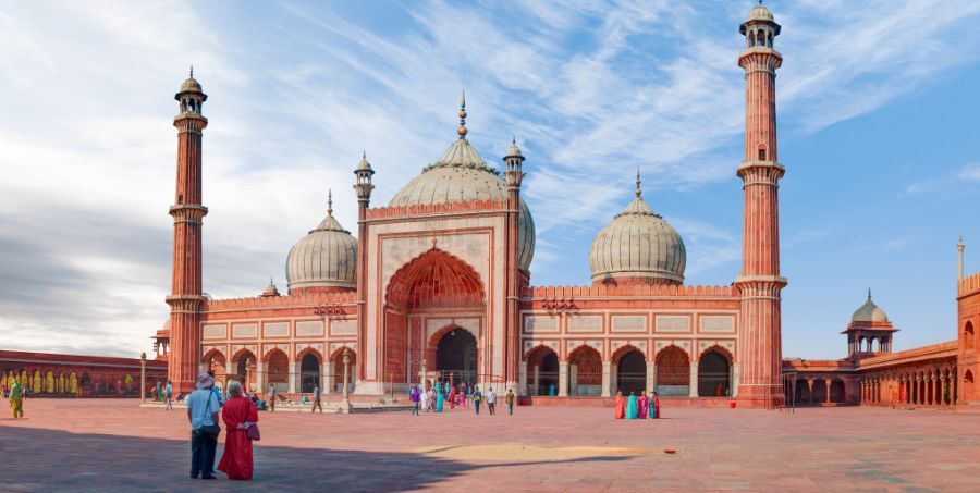 Best Places to Take Your Lifelong Friends - India.jpg