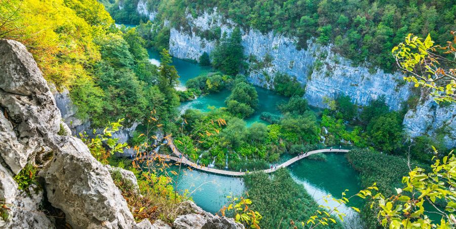 Plitvice Lakes - Top landmarks in the world.jpg