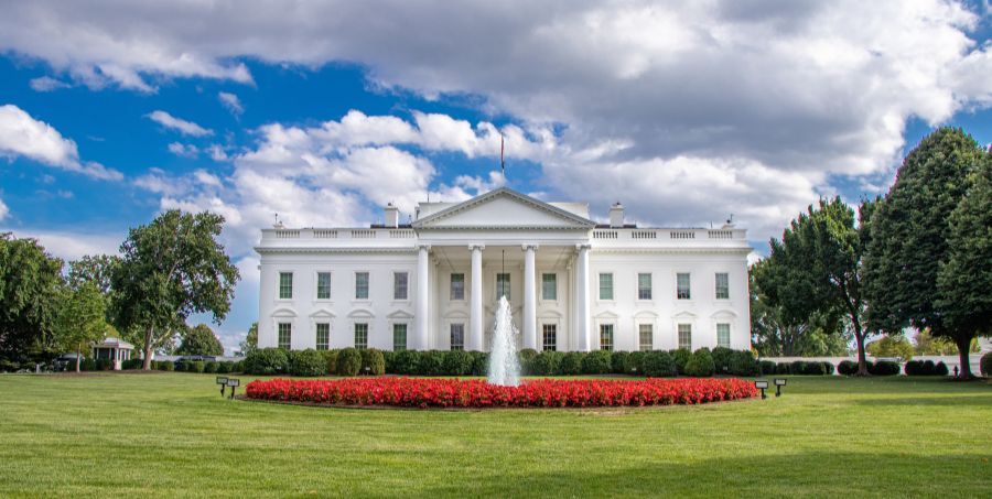 White-House-in-Washington-DC.jpg