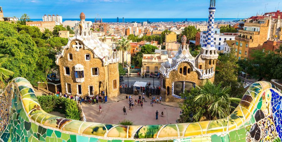 Park_Guell_Barcelona.jpg