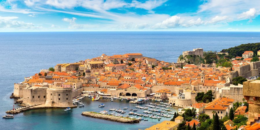 Panoramic-view-old-town-Dubrovnik.jpg