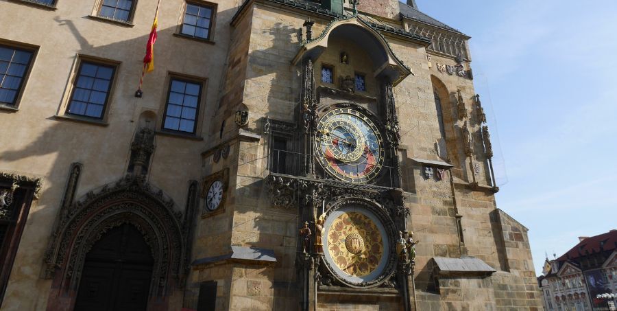 prague-astronomical-clock-town-hall-closeup.jpg