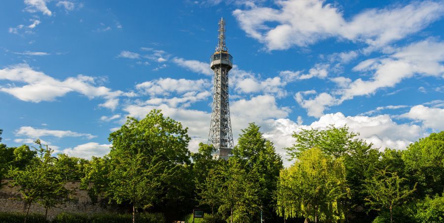 prague-petrin-lookout-tower-green-park-view.jpg