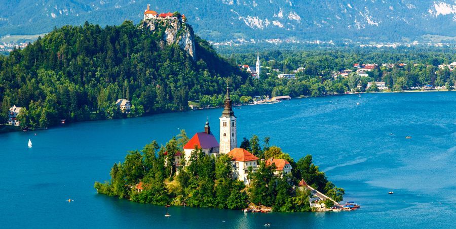 lake-bled-island-church-slovenia-travel-guide.jpg