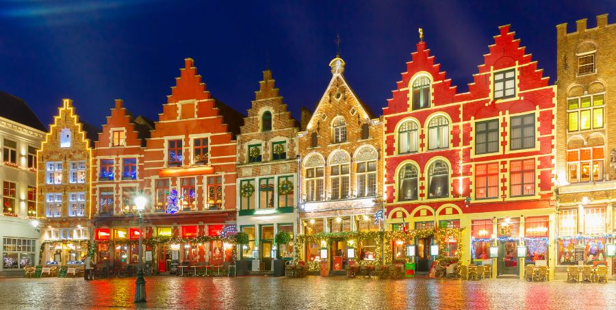 bruges-market-square-christmas-lights-belgium.jpg