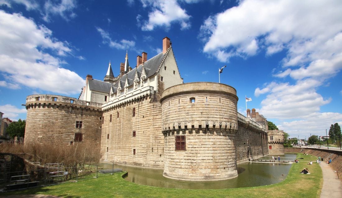 Visit the Castle of the Dukes