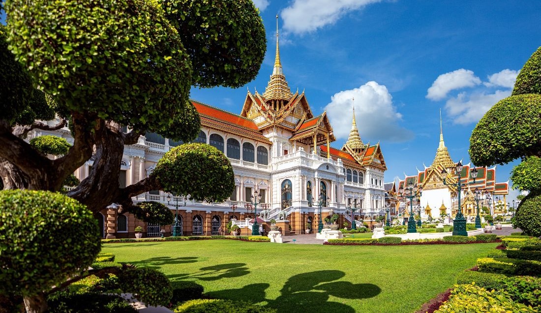 Visit the Grand Palace in Bangkok